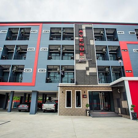 Aparthotel Avenue Residencia Nakhon Si Thammarat Exterior foto