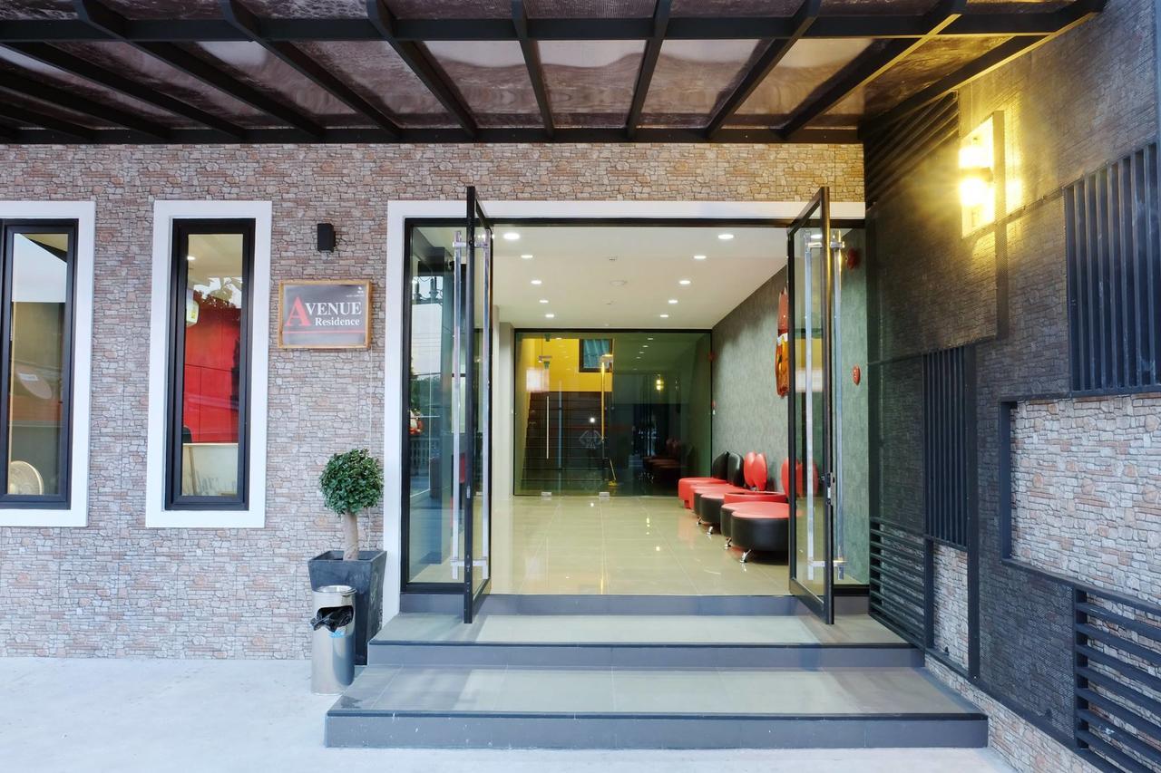 Aparthotel Avenue Residencia Nakhon Si Thammarat Exterior foto